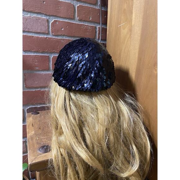 Black Sequin Vintage Beret Beanie Hat One Size Stretchy 1920s Gatsby Flapper - Picture 4 of 8